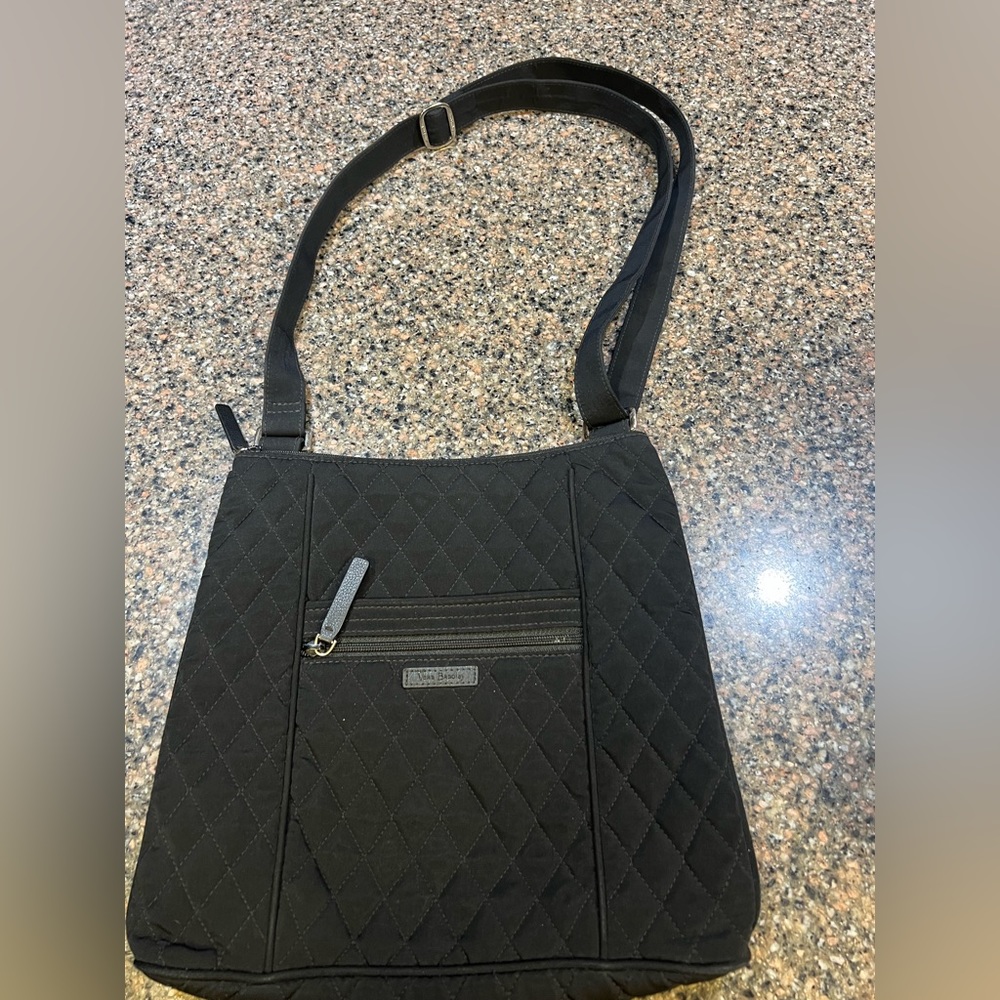Women’s Vera Bradley black cloth crossbody.